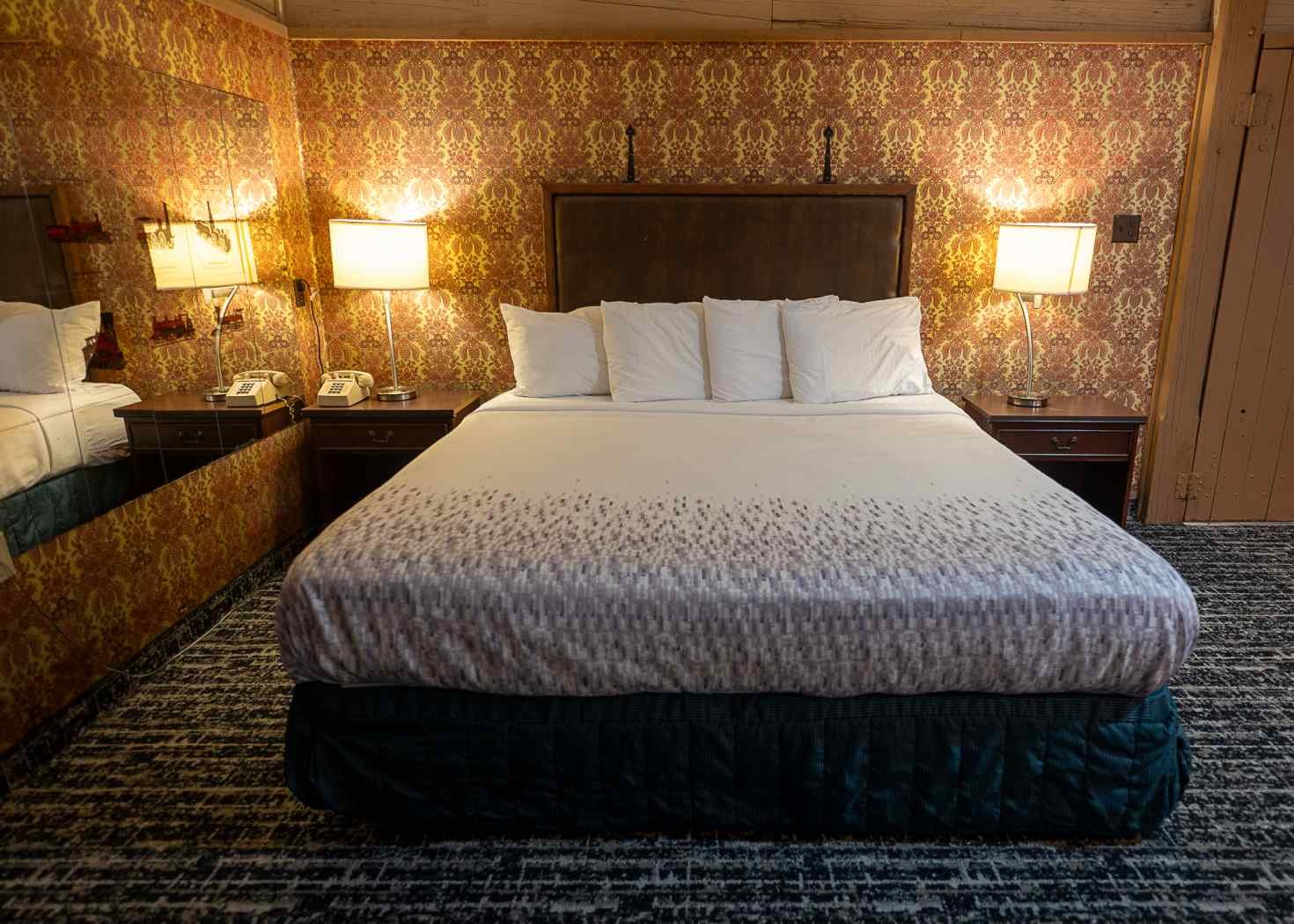 room image four